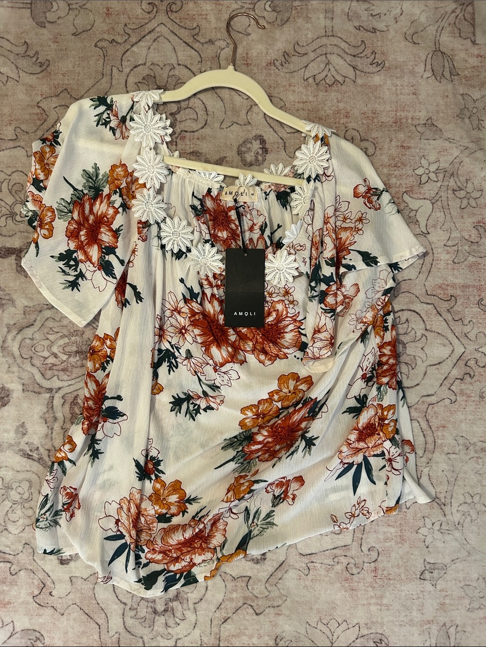 AMOLI Women’s Cream Floral Square-Neck Blouse with Daisy Lace